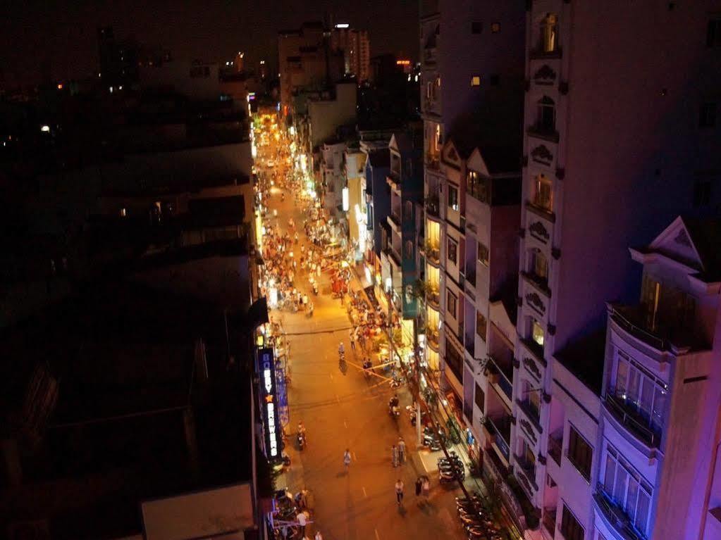 Valentine Saigon - Bui Vien Street