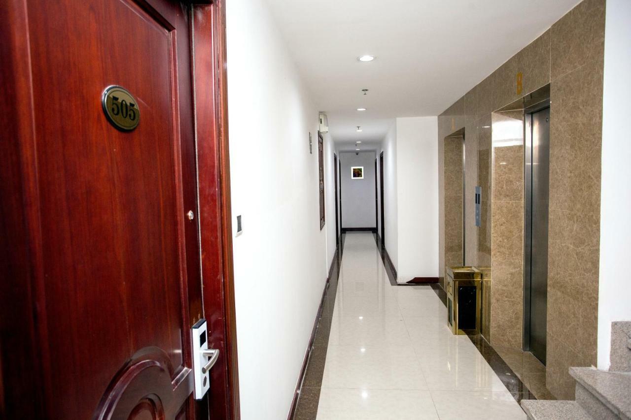 Hotel Valentine Saigon - Bui Vien Street