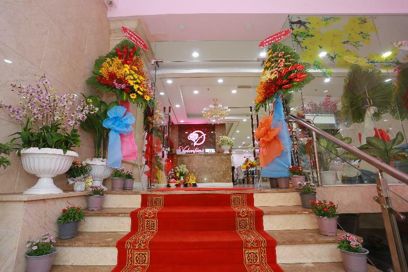 Hotel Valentine Saigon - Bui Vien Street