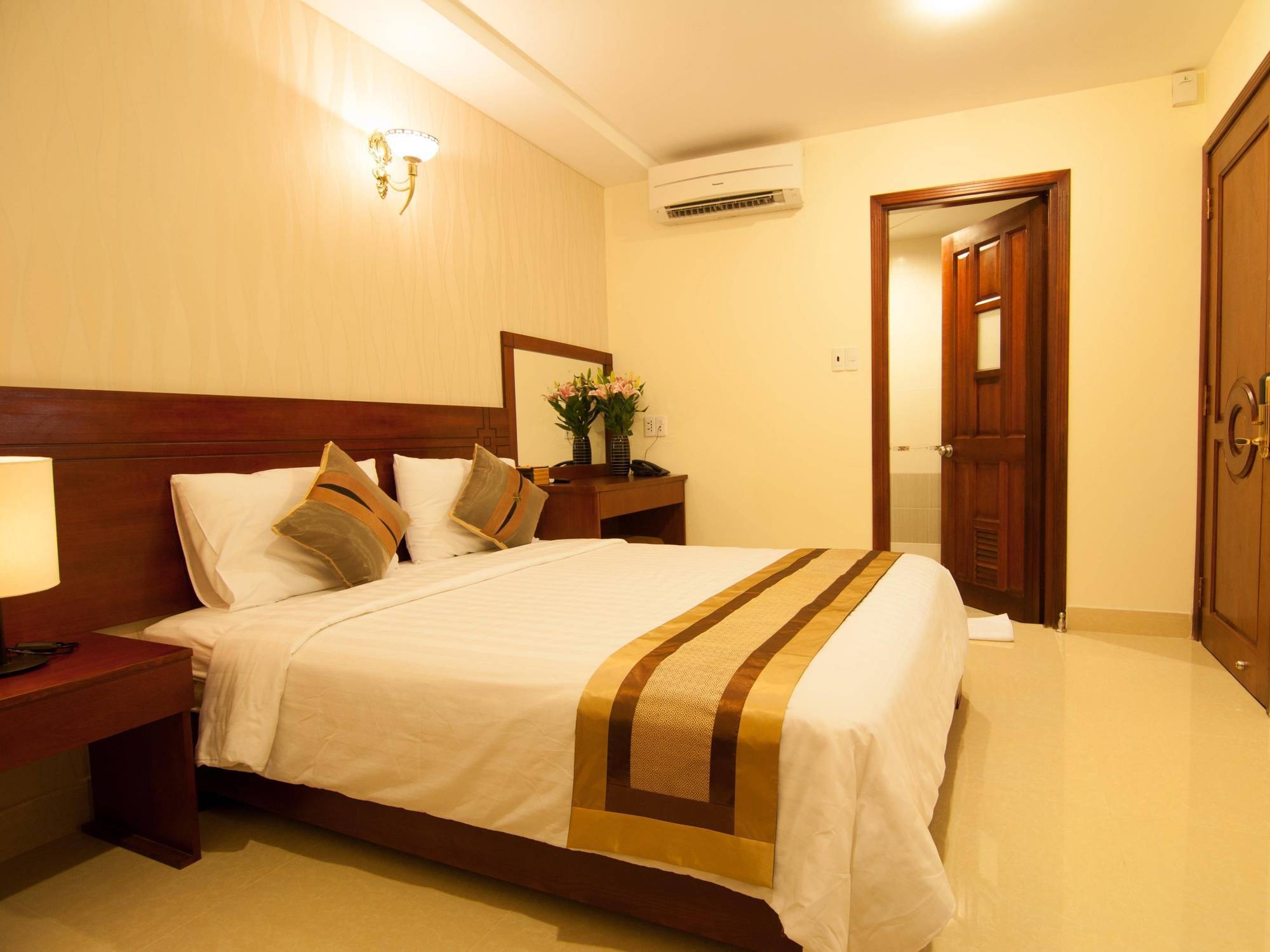 Valentine Saigon - Bui Vien Street 3* Ho Chi Minh City