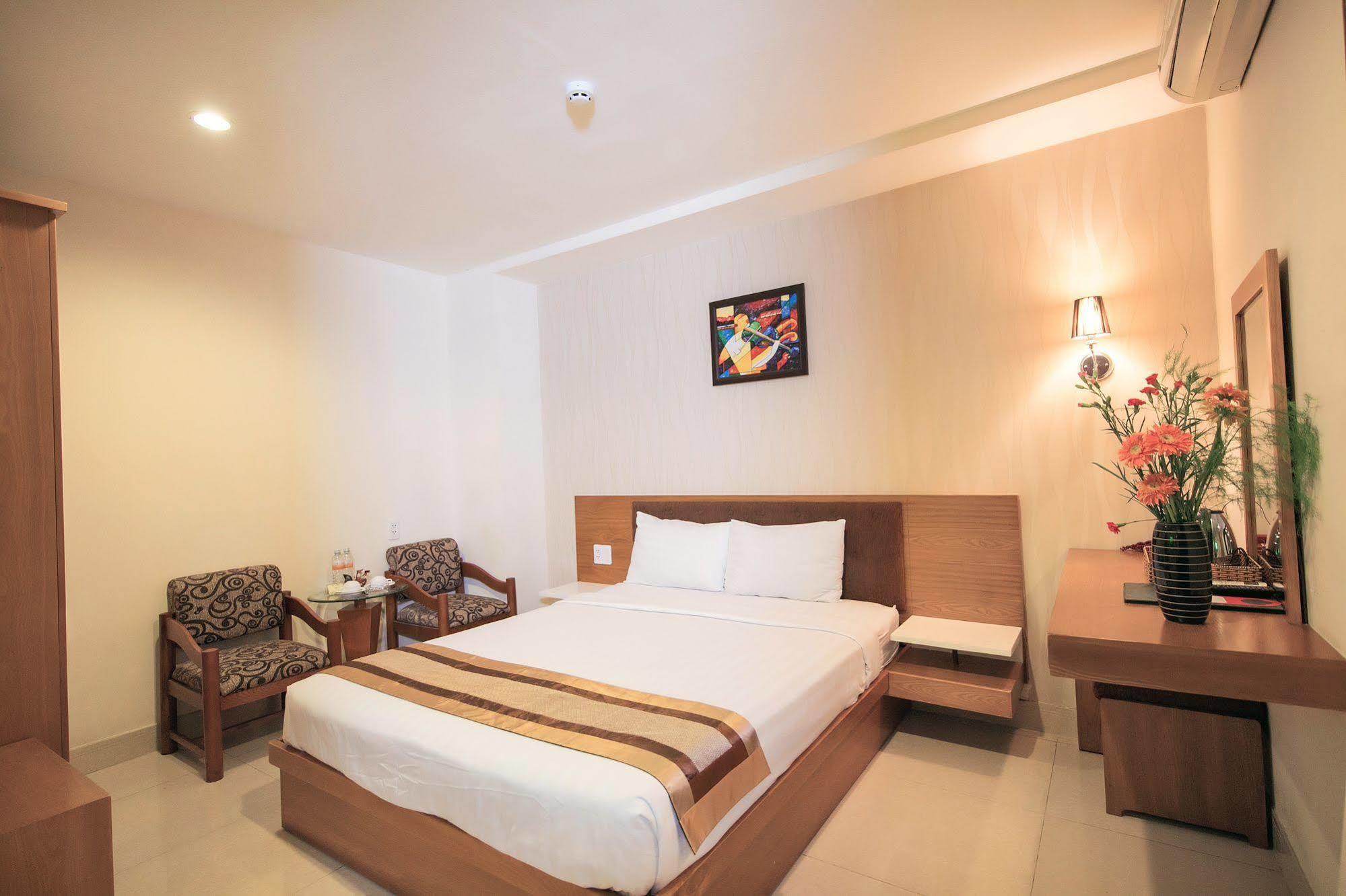 Valentine Saigon - Bui Vien Street 3* Ho Chi Minh City